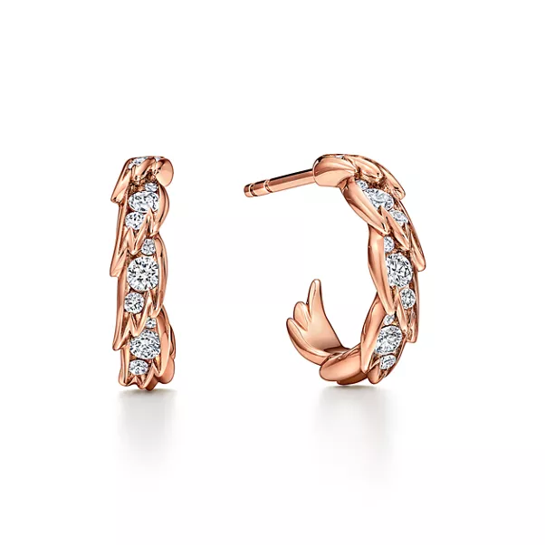 Wings Hoop Earrings in Rose Gold with Diamonds