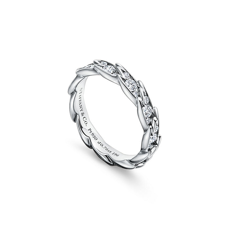 Bird on a Rock by Tiffany:Wings Narrow Ring in Platinum with Diamonds image number 4