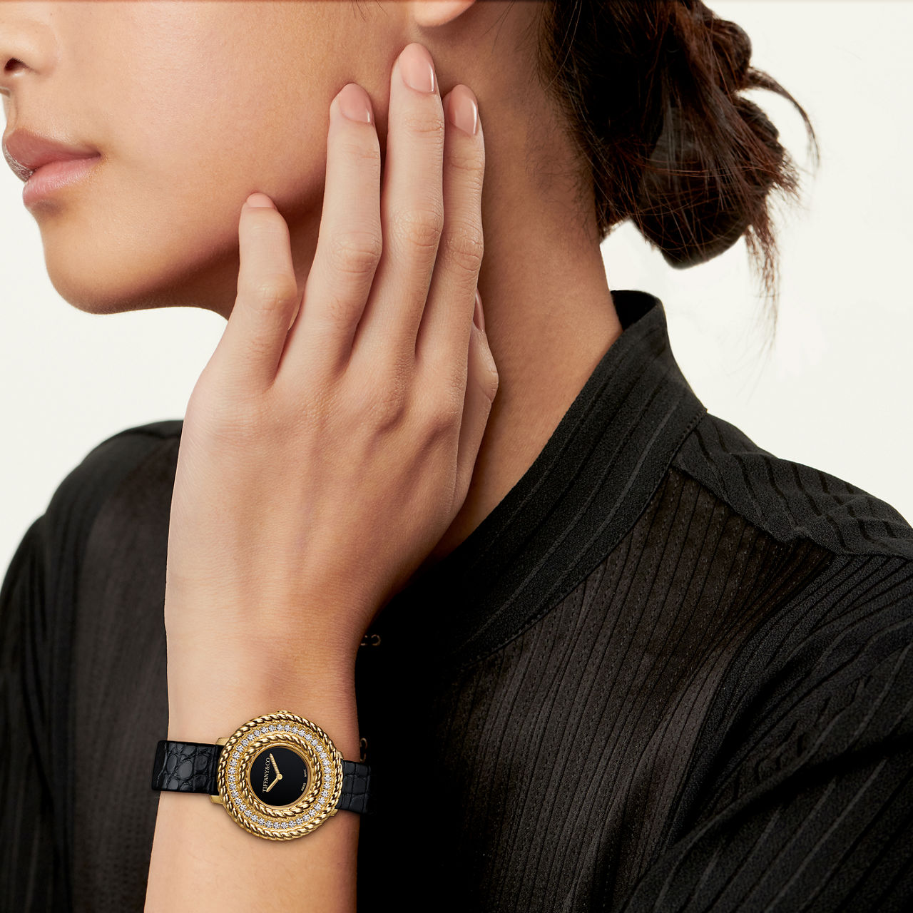 Reloj de oro amarillo con diamantes