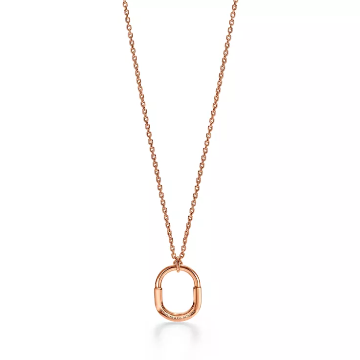 Tiffany Lock:Small Pendant in Rose Gold with a Diamond, 4