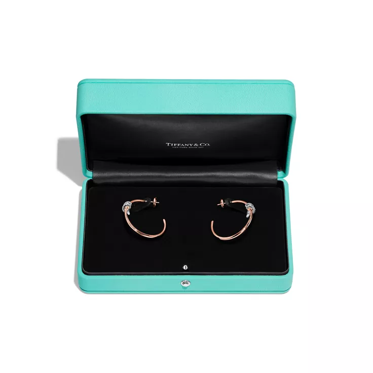 Tiffany Knot:Large Hoop Earrings in Rose Gold and Platinum with Diamonds, 4