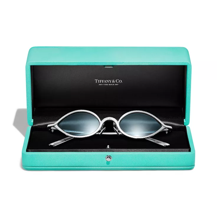 Tiffany Titan by Pharrell Williams:Solaires en or jaune avec verres cristal, 2