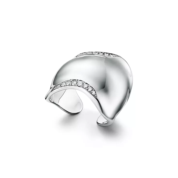 Elsa Peretti&reg;:Bone Ring in Platinum with Diamonds, 5
