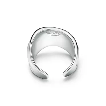Elsa Peretti&reg;:Bone Ring in Platinum with Diamonds, 6