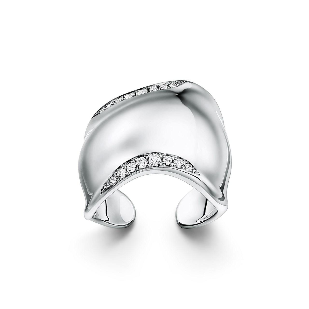 Bone Ring in Platinum with Diamonds