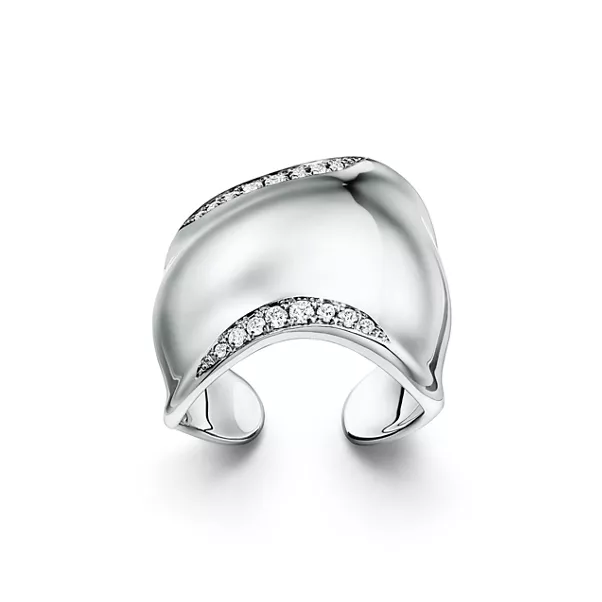 Collezione Elsa Peretti&reg;:Anello Bone in platino con diamanti