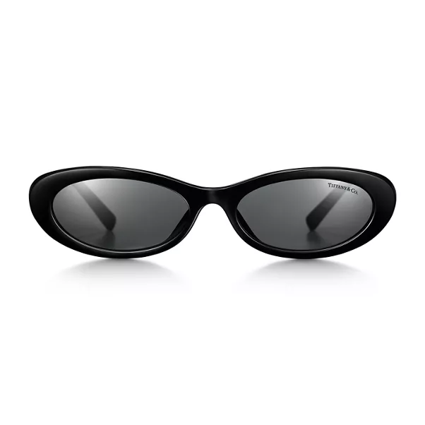 Sunglasses in Black Acetate with Dark Gray Lenses