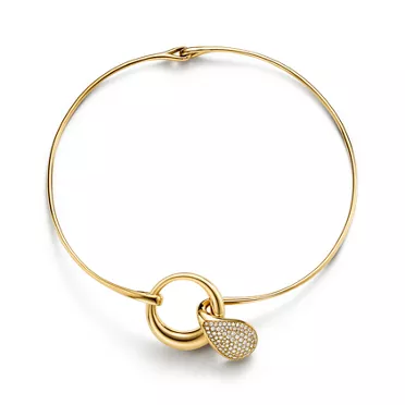 Elsa Peretti&reg;:Teardrop Necklace in Yellow Gold with Pav&eacute; Diamonds, 2