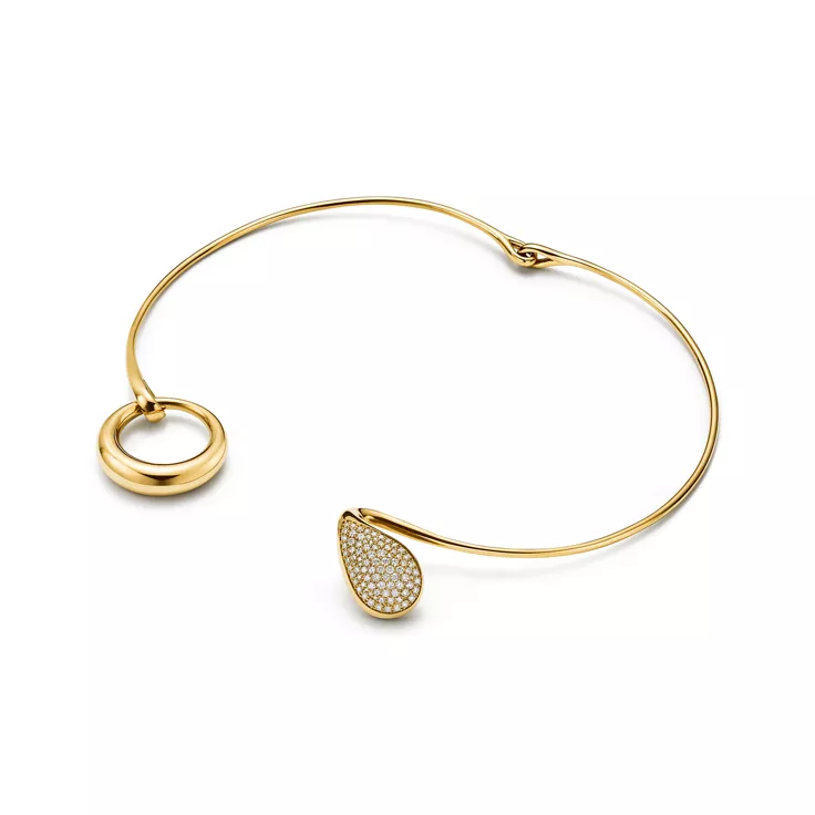 Elsa Peretti&reg;:Teardrop Necklace in Yellow Gold with Pav&eacute; Diamonds, 4