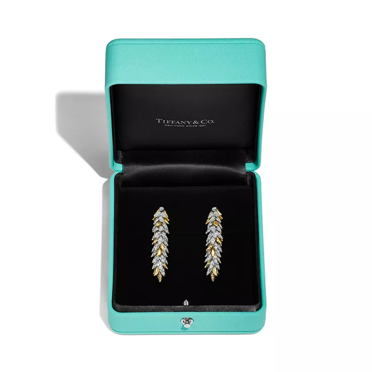 Bird on a Rock by Tiffany:Feathers Earrings in Yellow Gold and Platinum, 4