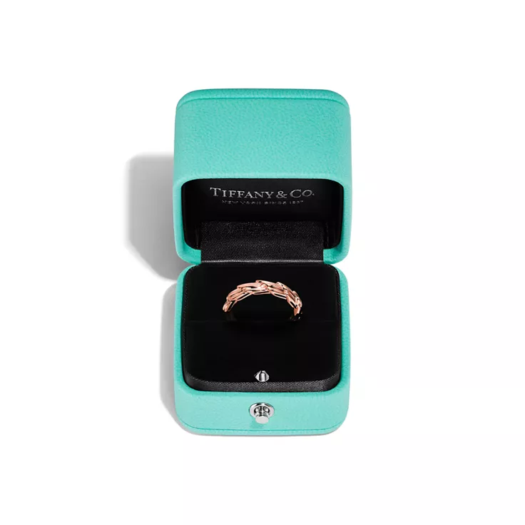 Bird on a Rock by Tiffany:Anillo Wings estrecho de oro rosa, 5