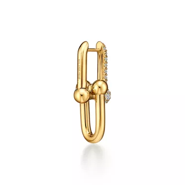 Collezione HardWear by Tiffany:Orecchini a maglie medie in oro giallo con diamanti, 2