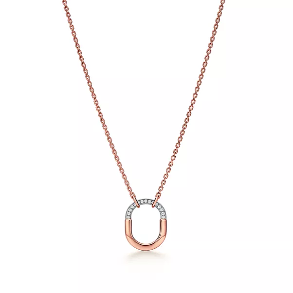 Collezione Lock by Tiffany:Pendente piccolo in oro rosa e platino con diamanti