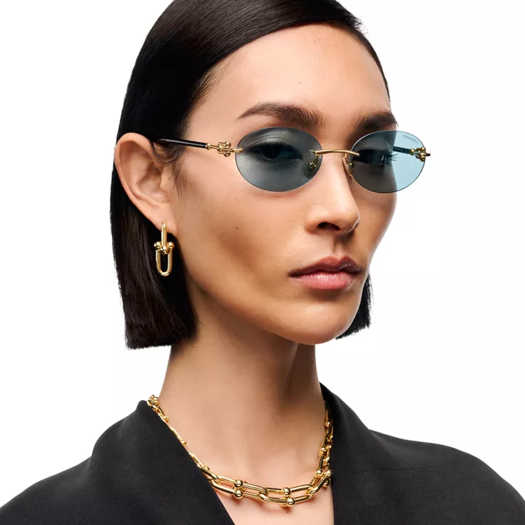 Tiffany HardWear:Sunglasses in Pale Gold-coloured Metal with Tiffany Blue&reg; Lenses, 1