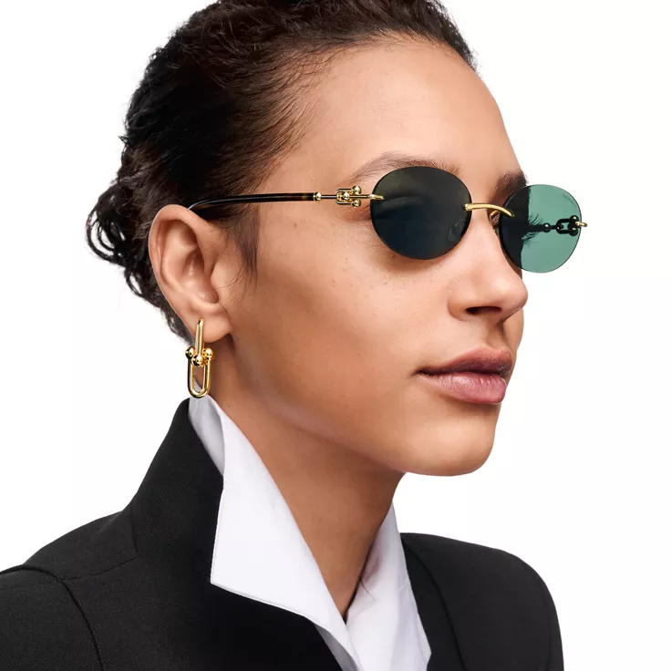 Tiffany HardWear:Sunglasses in Pale Gold-colored Metal with Dark Green Lenses, 1