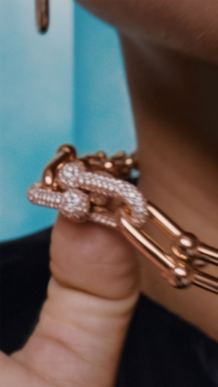 Tiffany & Co. US | Luxury Jewelry, Gifts & Accessories Since