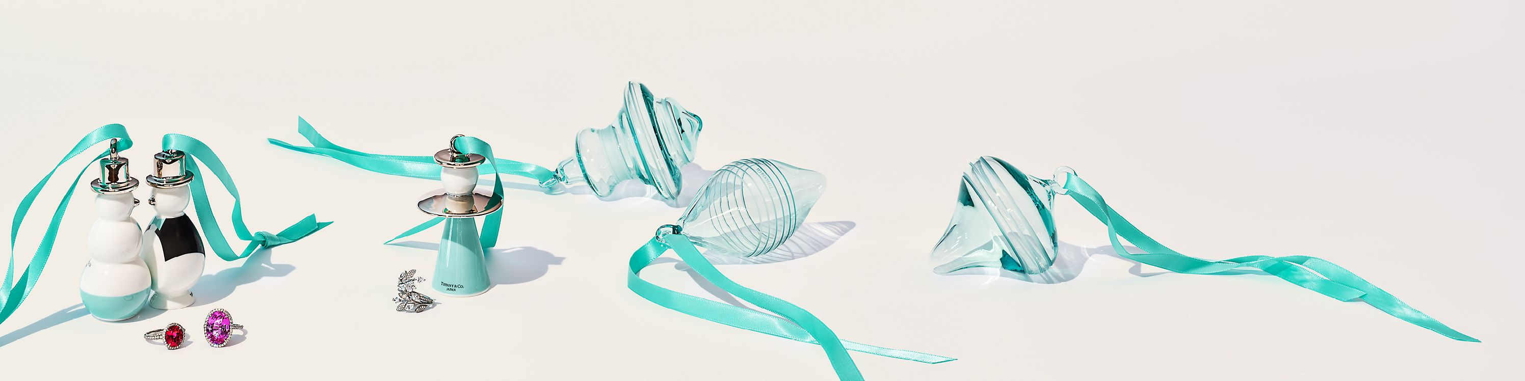 ホリデー デコレーション | Tiffany & Co. ホリデー デコレーション | Tiffany & Co.