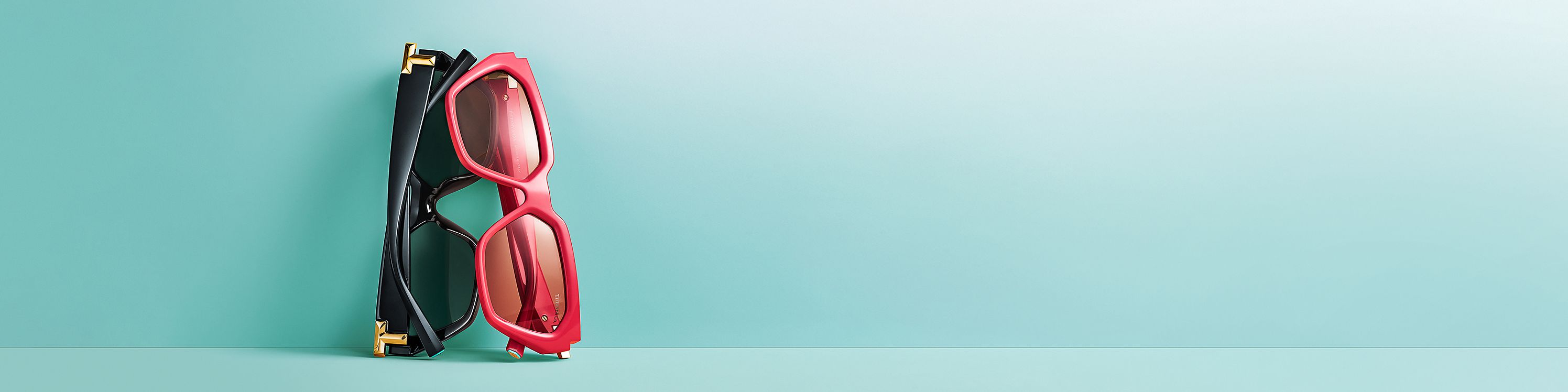 サングラス 公式サイト | Tiffany & Co. サングラス 公式サイト | Tiffany & Co.