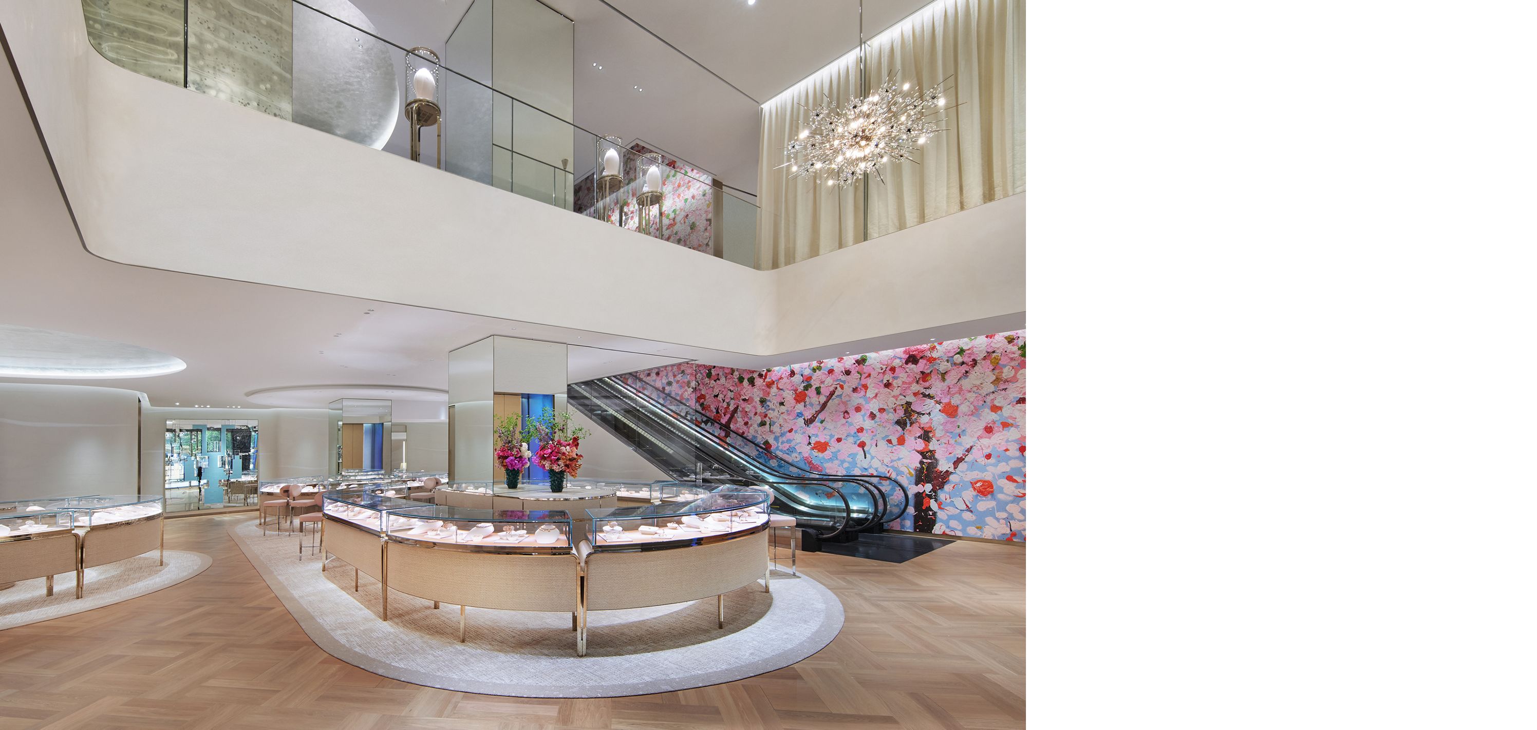 Check out the new Louis Vuitton Ginza Namiki Tokyo flagship store