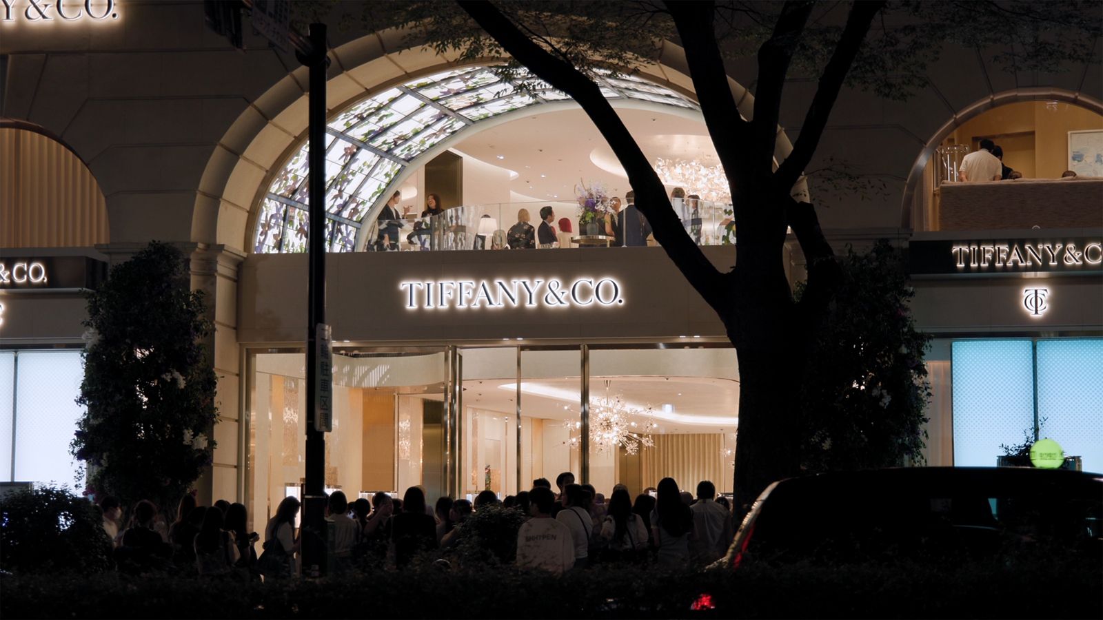 Retail Experiences at the Tiffany Omotesando Store | Tiffany & Co.