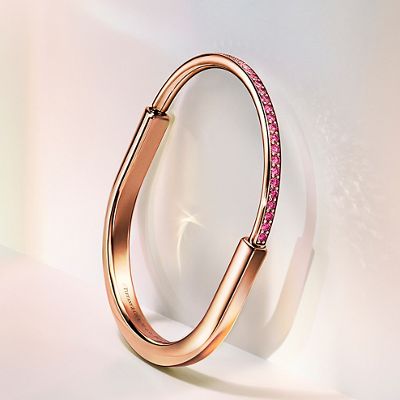 Tiffany & Co.: Tiffany & Co. Unveils Its New Tiffany Lock ROSÉ Edition -  Luxferity
