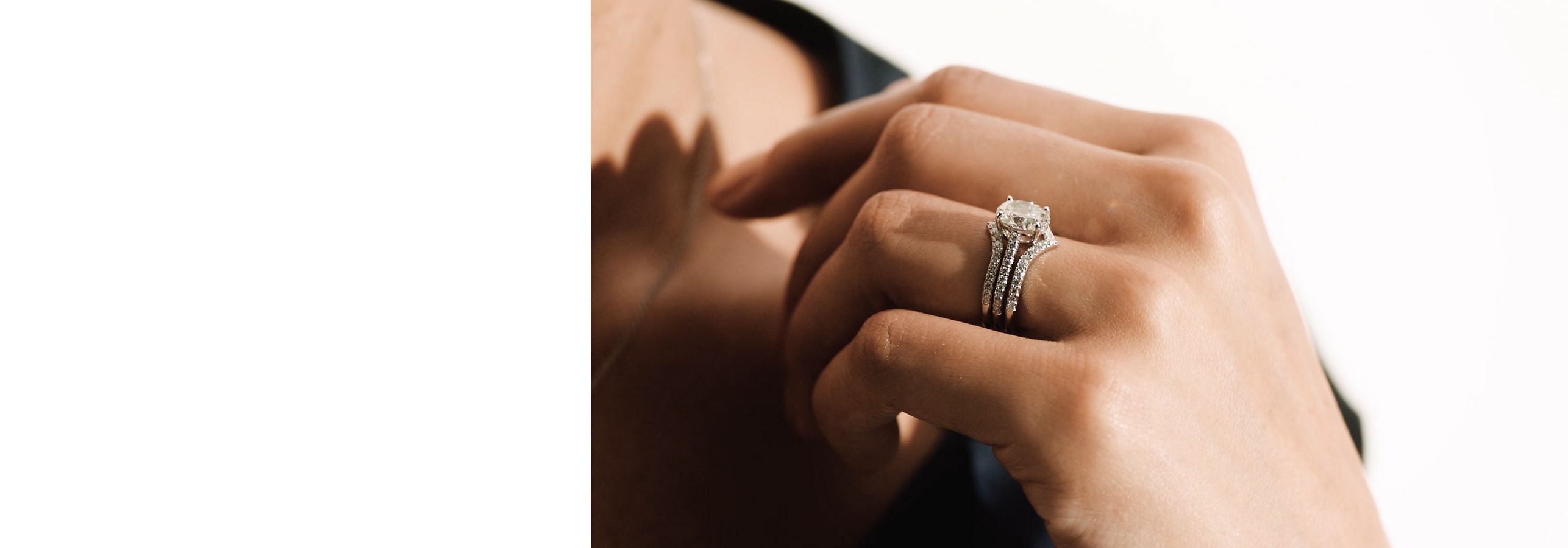婚約指輪と完璧に調和する結婚指輪の選び方 | Tiffany & Co. 婚約指輪と完璧に調和する結婚指輪の選び方 | Tiffany & Co.