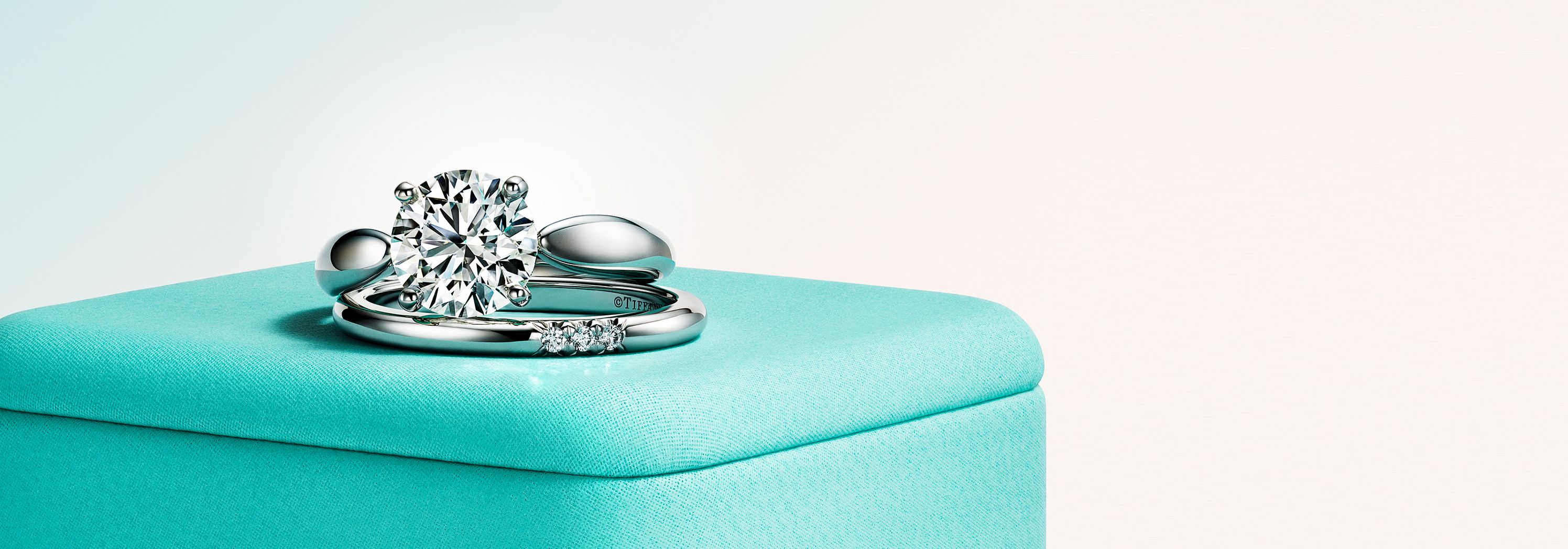 婚約指輪＆結婚指輪の選び方 | Tiffany & Co.