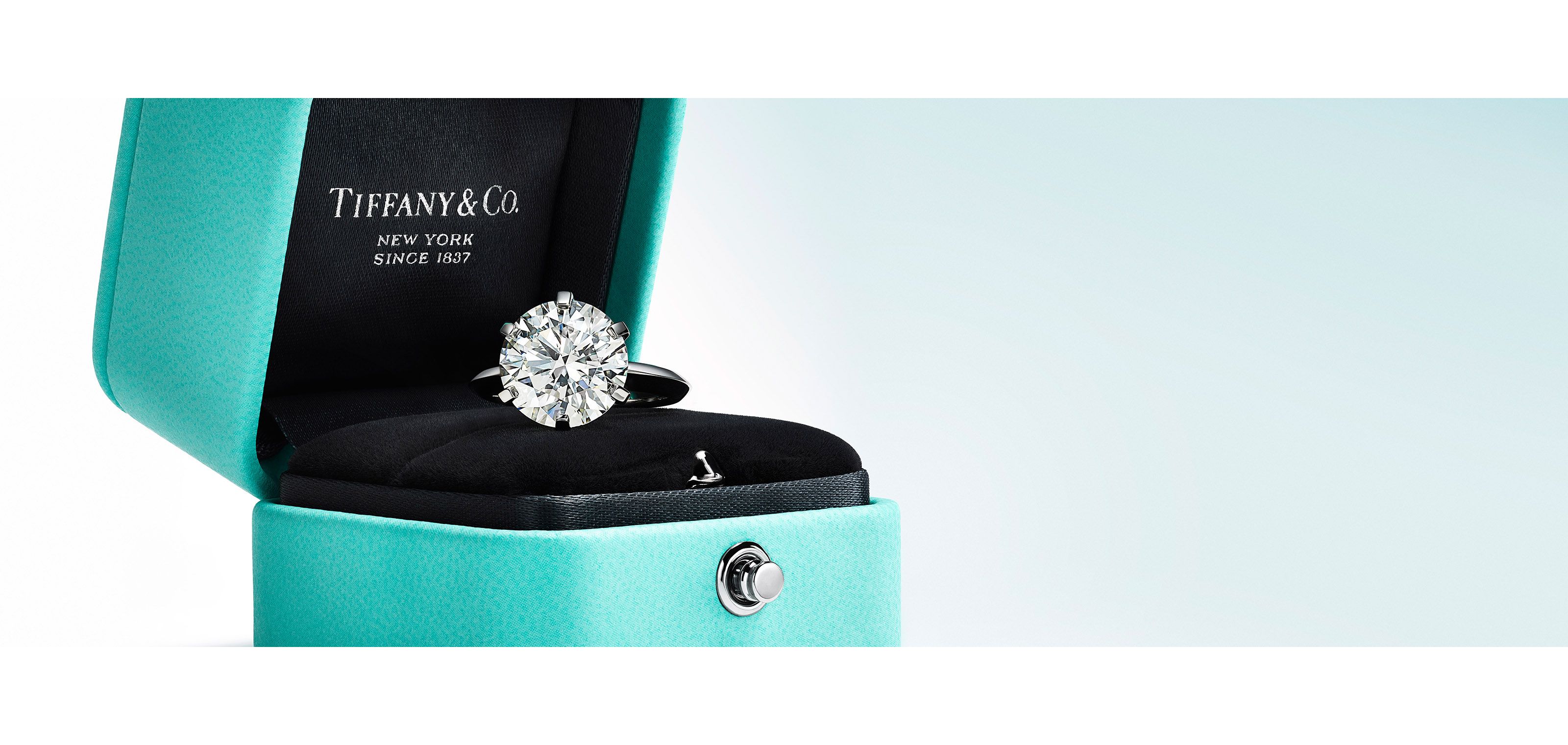 45258★Tiffany\u0026Co.★ トゥルー ダイヤモンド 婚約指輪 D0.215ct