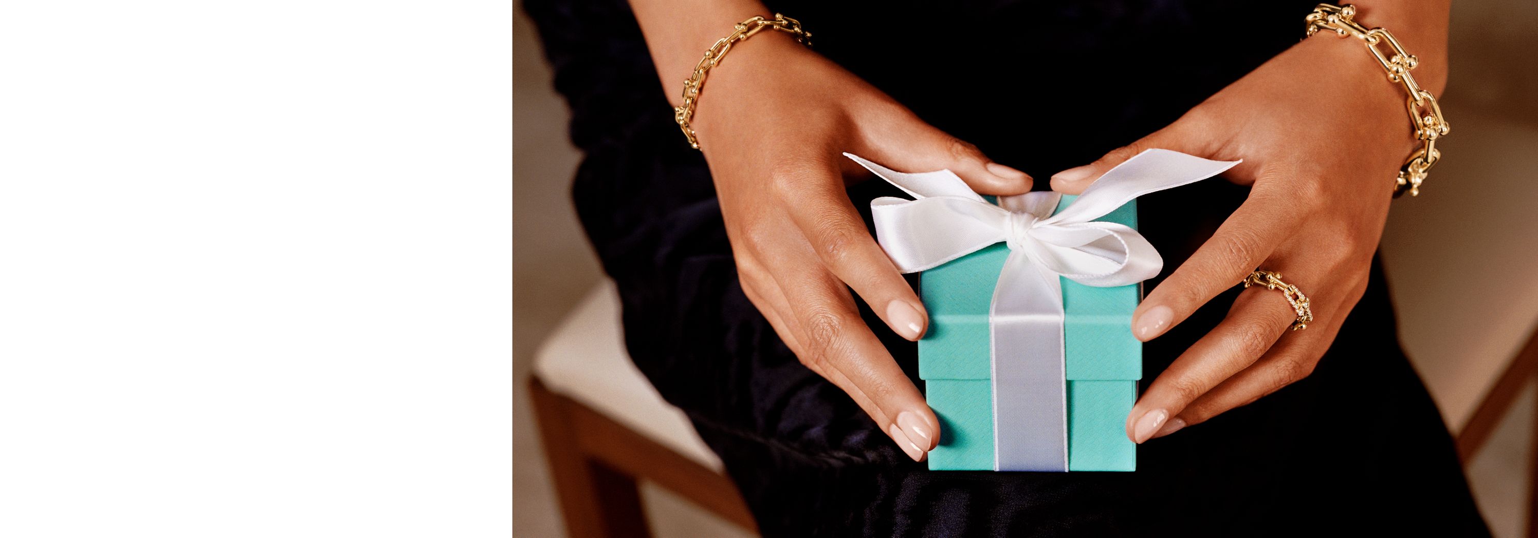 Luxury Gifts for Anniversaries & Holidays | Tiffany & Co.