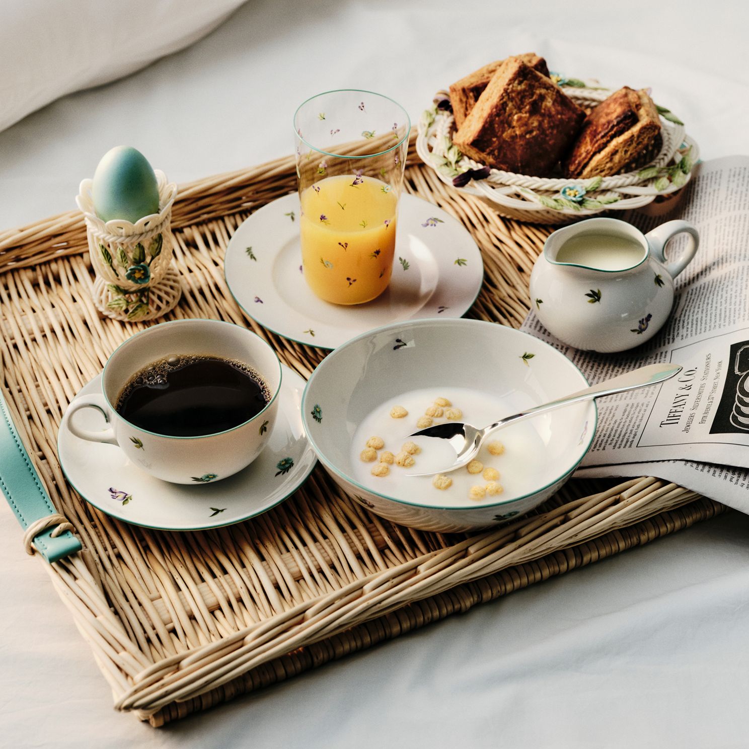 テーブルウェア ＆ ディナーウェア：フォーマルなディナー セット