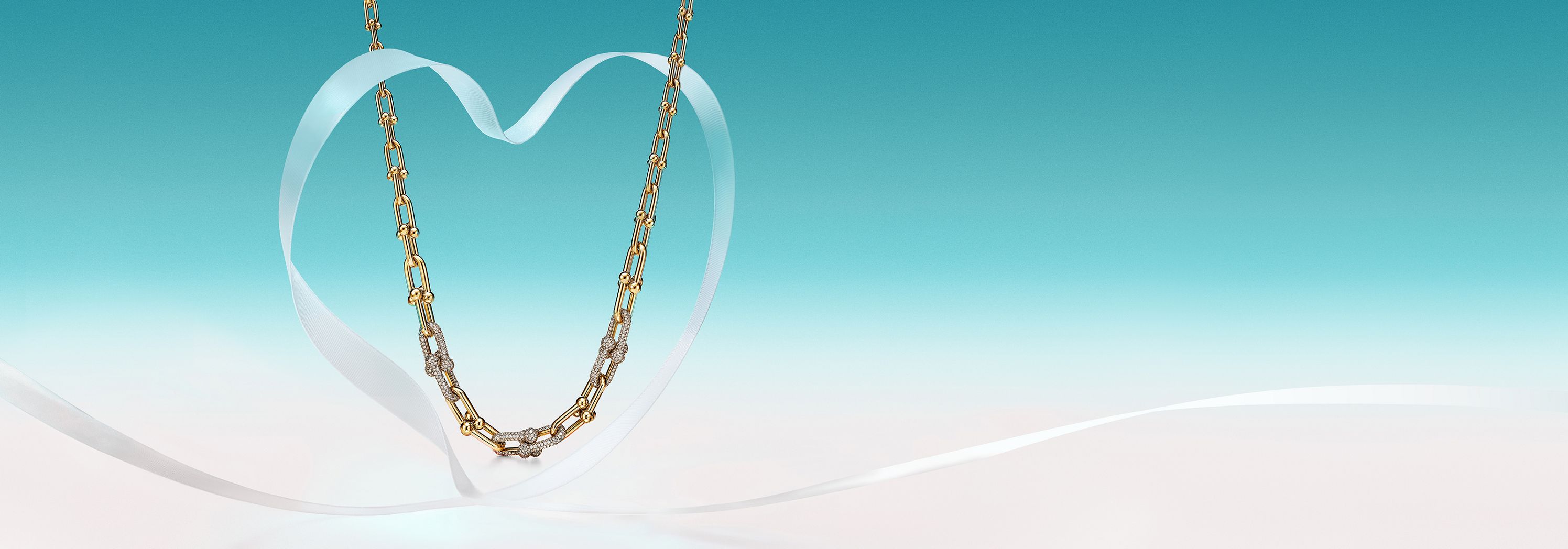 ホワイトデーのラグジュアリーなギフト アイデア | Tiffany & Co.