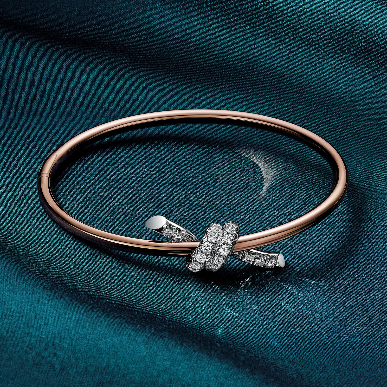 ティファニー ノットのジュエリー | Tiffany & Co.