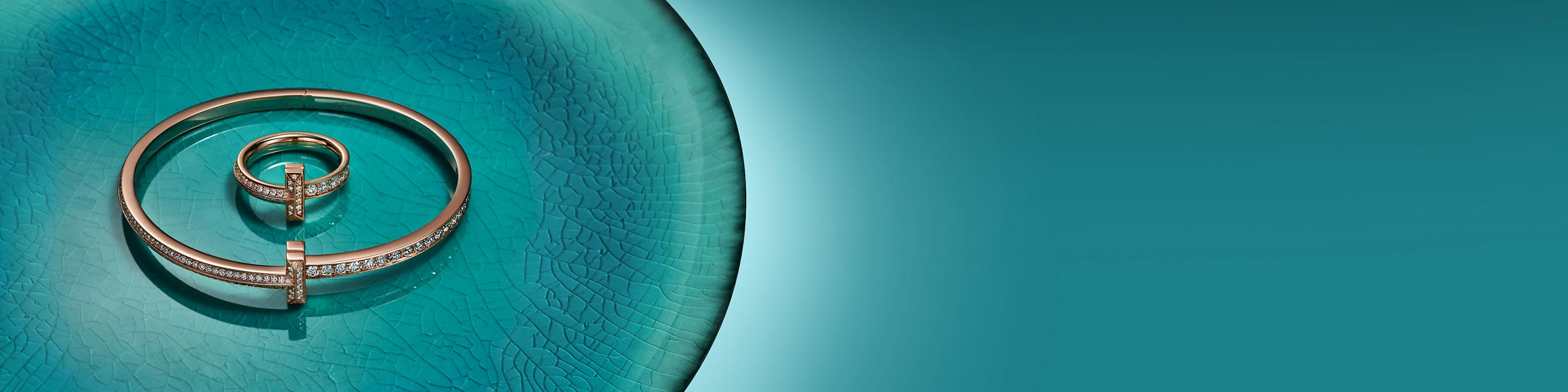 新年の贈り物 | Tiffany & Co. 新年の贈り物 | Tiffany & Co.