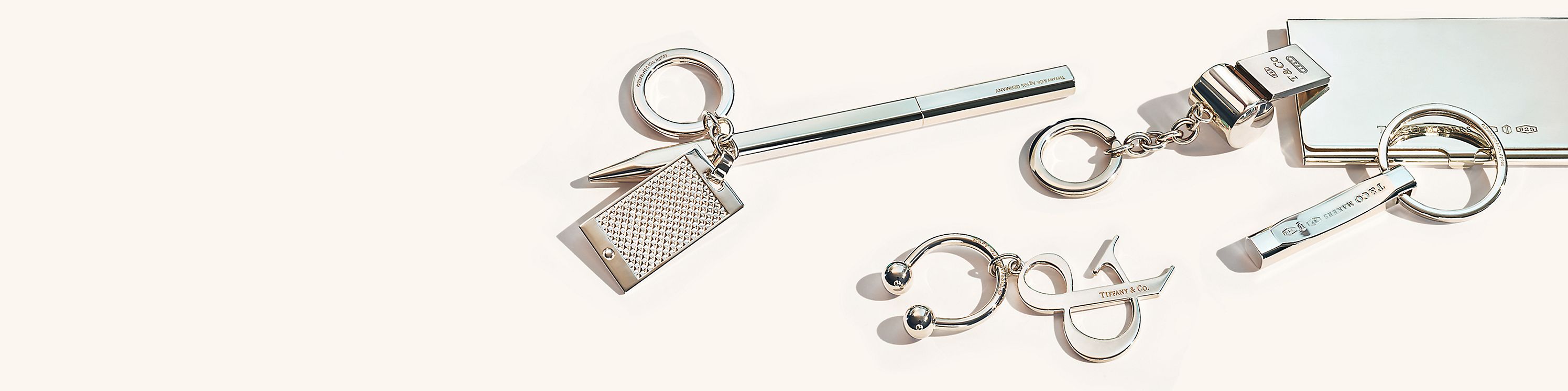 パーソナル アクセサリー | Tiffany & Co. パーソナル アクセサリー | Tiffany & Co.