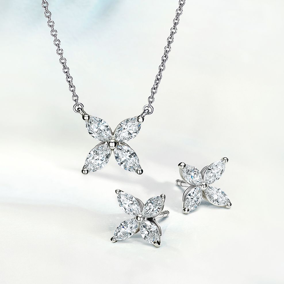 My first luxury: a Tiffany necklace