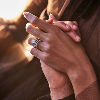 tiffany wedding ring and band