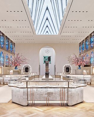 Tiffany Landmark — ニューヨーク五番街本店 | Tiffany u0026 Co. | Tiffany u0026 Co.