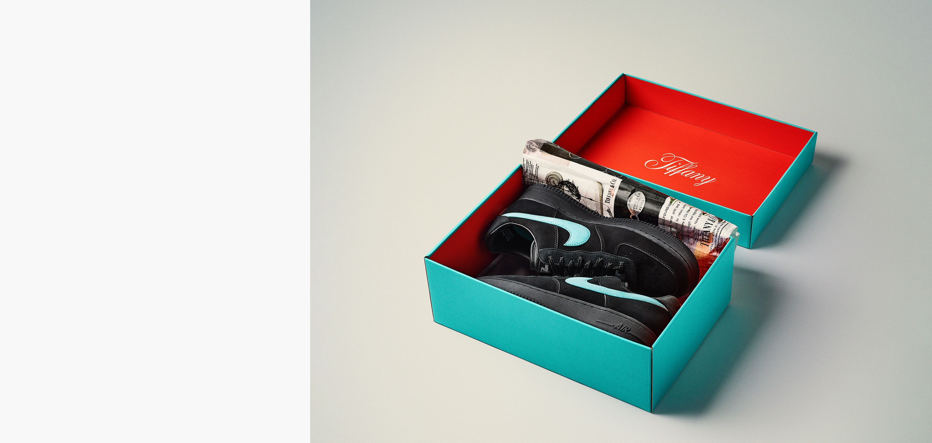 Tiffany & Co. x Air Force 1 Low '1837' – 21 Exclusive Brand LLC.