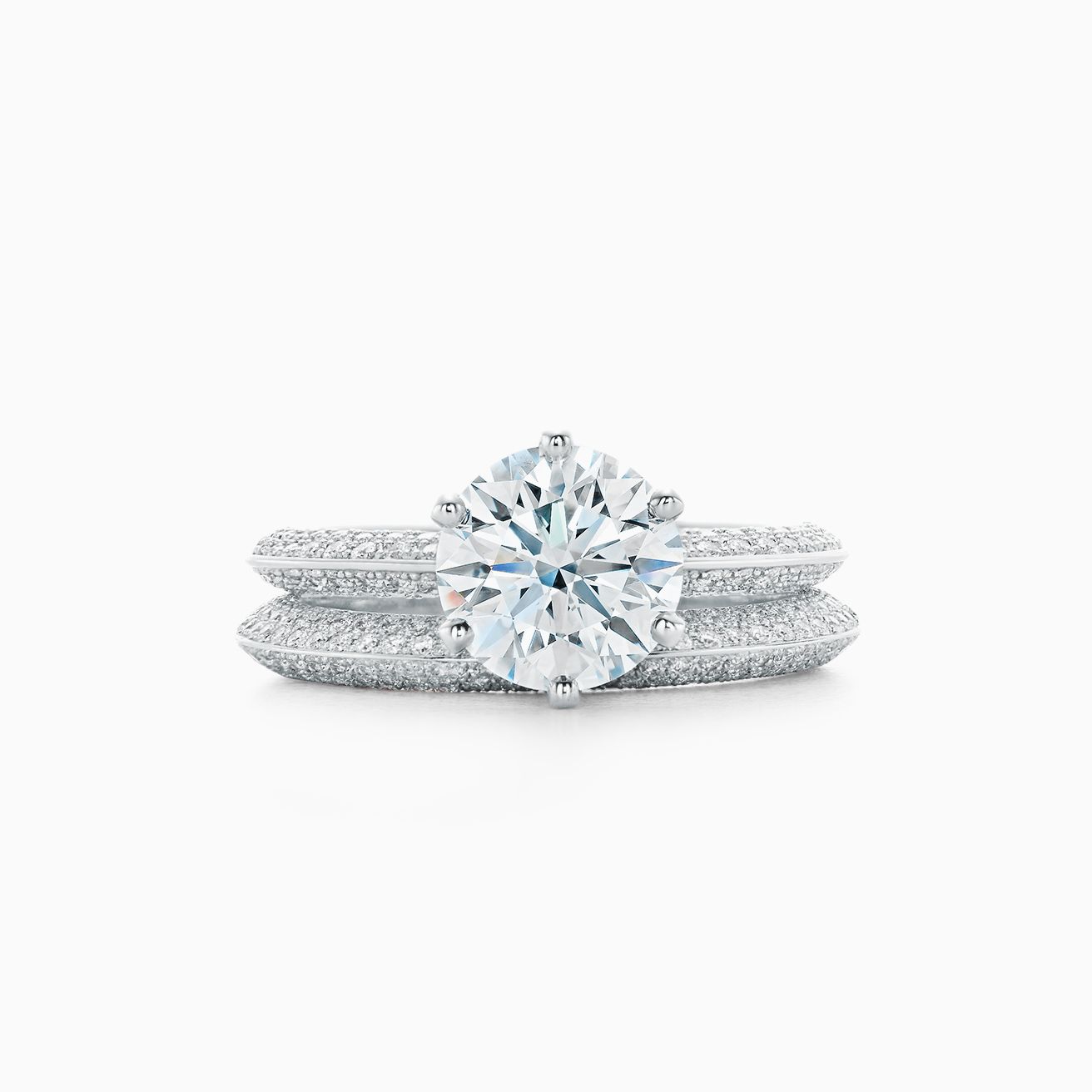Pavé Tiffany® Setting mit Diamantring der berühmteste Verlobungsring der Welt. Tiffany & Co.
