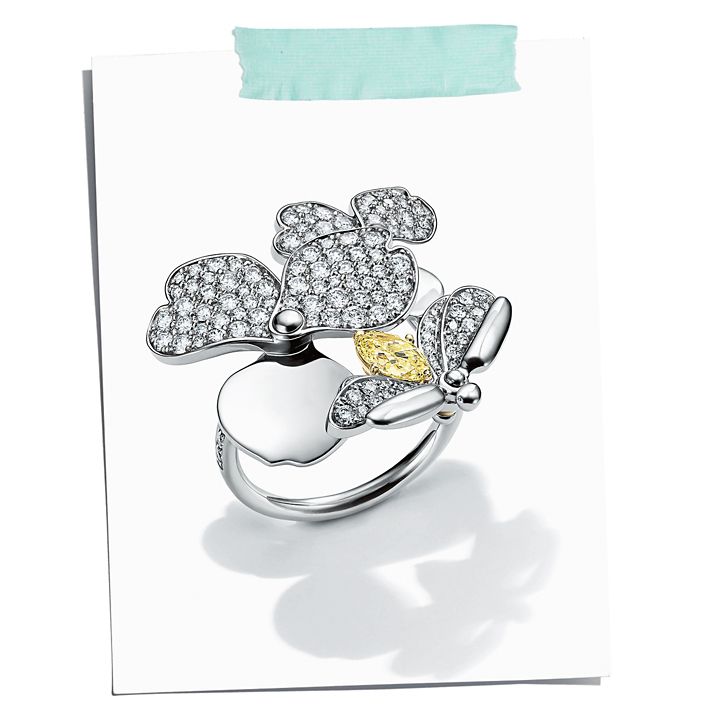 Tiffany Paper Flowers® collection